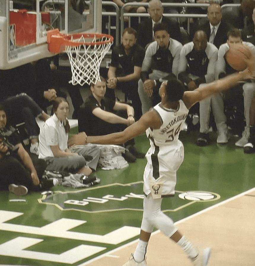 Milwaukee Bucks Giannis MVP